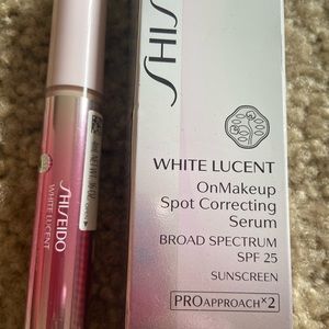 Under eyes correcting serum